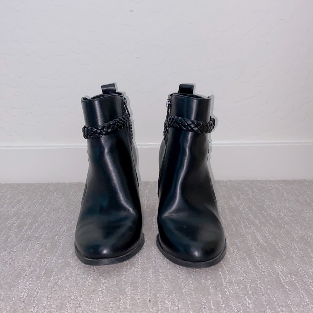 AE Ankle Boots